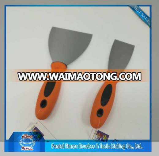 Putty Knife with Plastic Handle